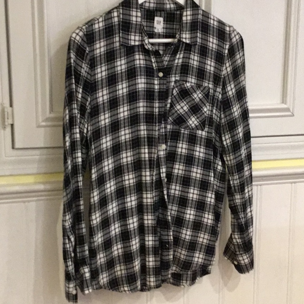 Gap lightweight flannel shirt